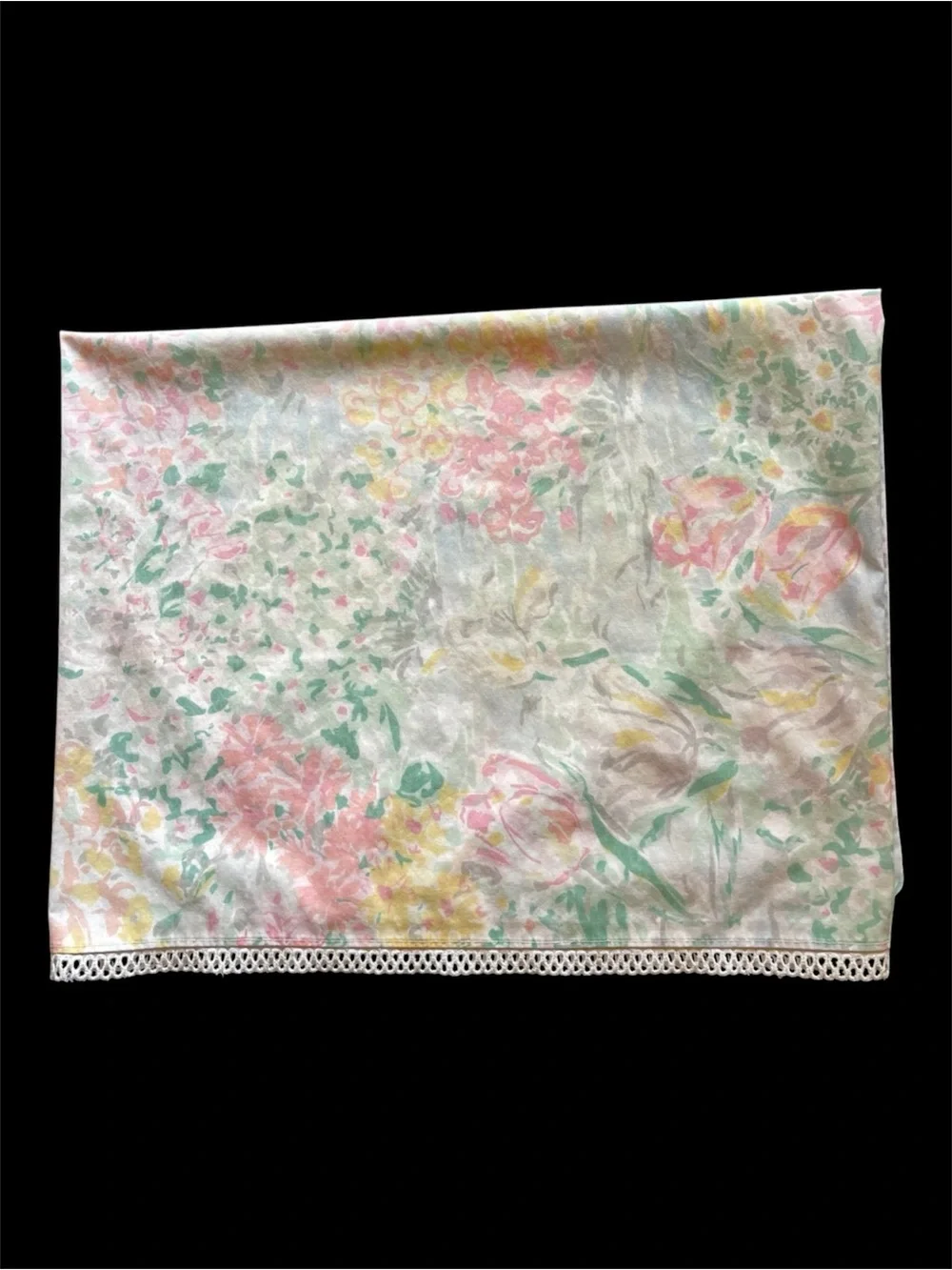 2 VTG Pillowcases - Pastel Floral Design - Lace Trim -  Westpoint Pepperell